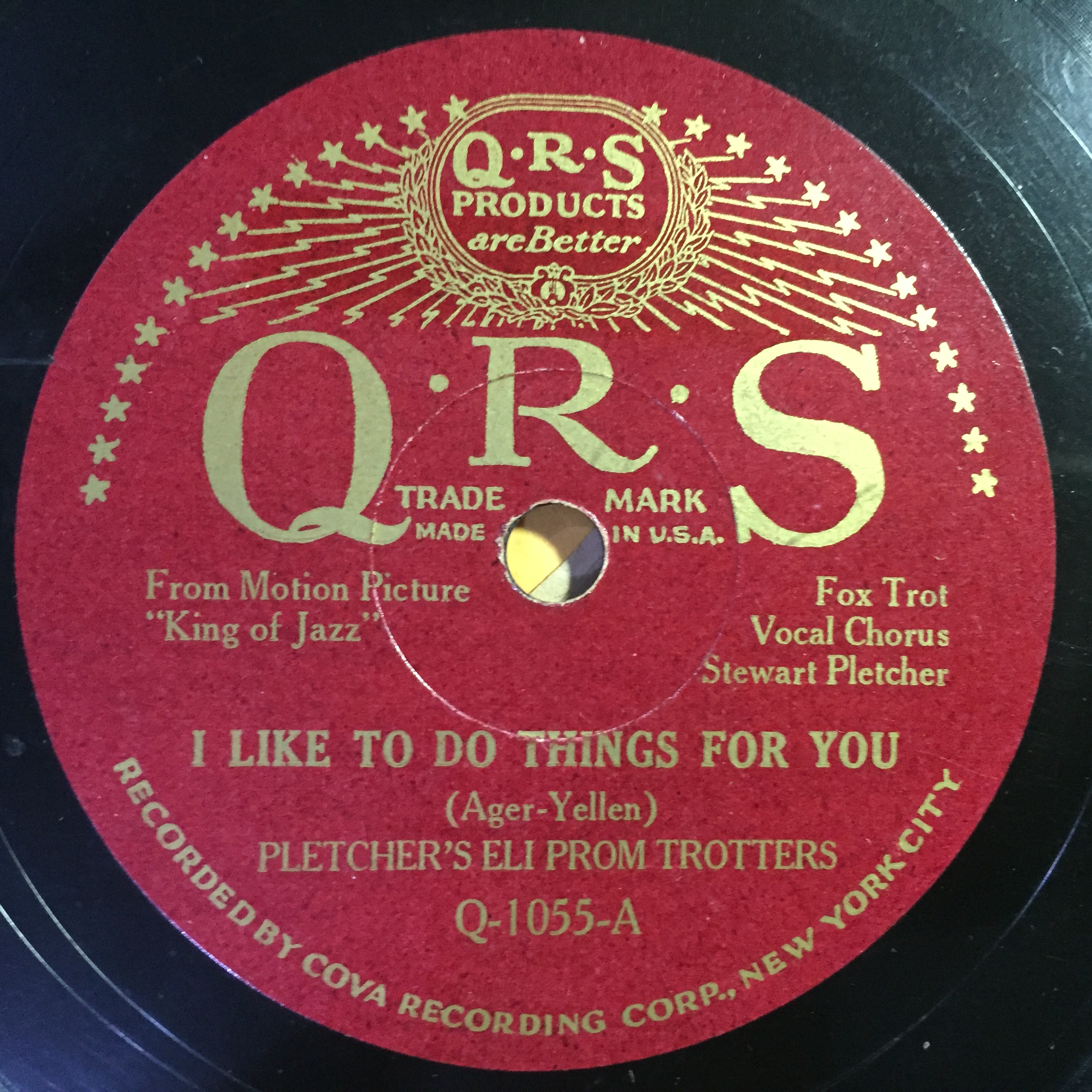 A close up of a record

AI-generated content may be incorrect.